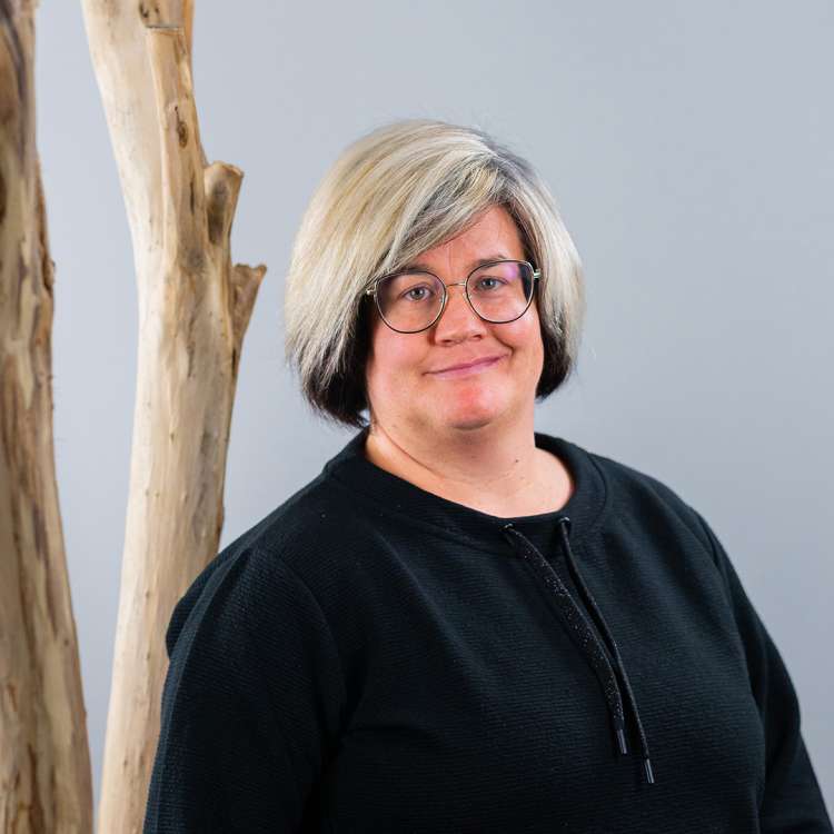 Muriel Lomatter (muriel.lomatter@raiffeisen.ch)