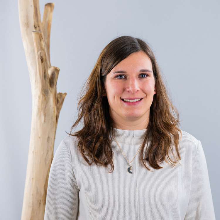 Iljana Gottsponer (iljana.gottsponer@raiffeisen.ch)