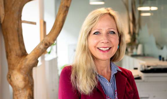 Nicole König (nicole.koenig@vr.raiffeisen.ch)