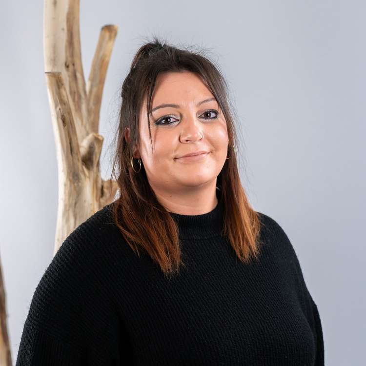 Cindy Gruber (cindy.gruber@raiffeisen.ch)