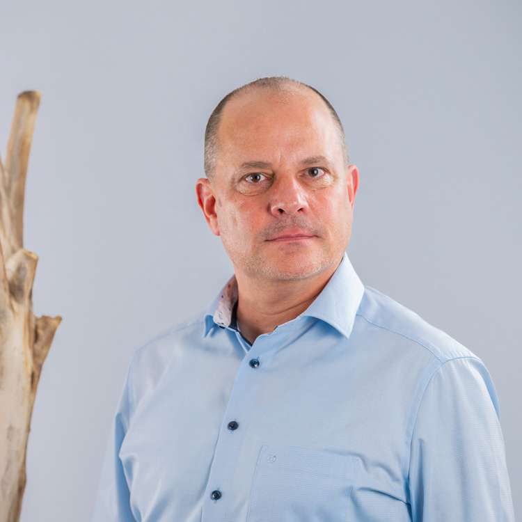 Pascal Berchtold (pascal.berchtold@raiffeisen.ch)