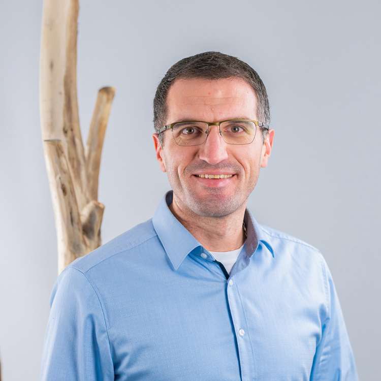 Michael Gentinetta (michael.gentinetta@raiffeisen.ch)