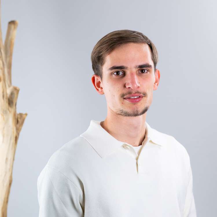 Loan Mathieu
