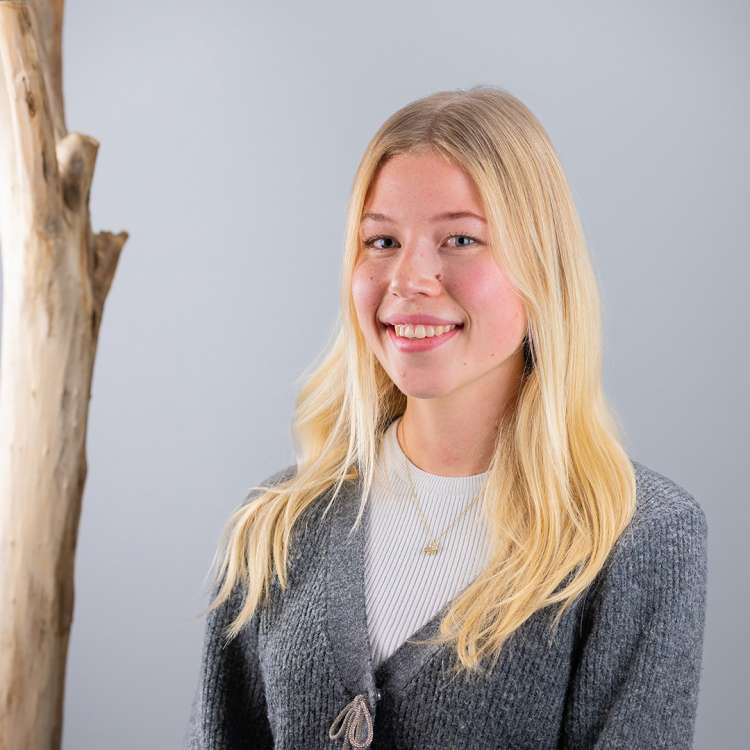 Lea Biner (lea.biner@raiffeisen.ch)