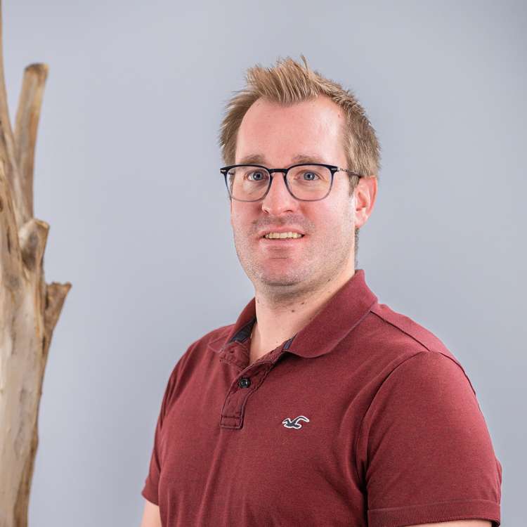 Philipp Brigger (philipp.brigger@raiffeisen.ch)