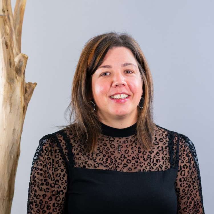 Chantal Anthamatten (chantal.anthamatten@raiffeisen.ch)