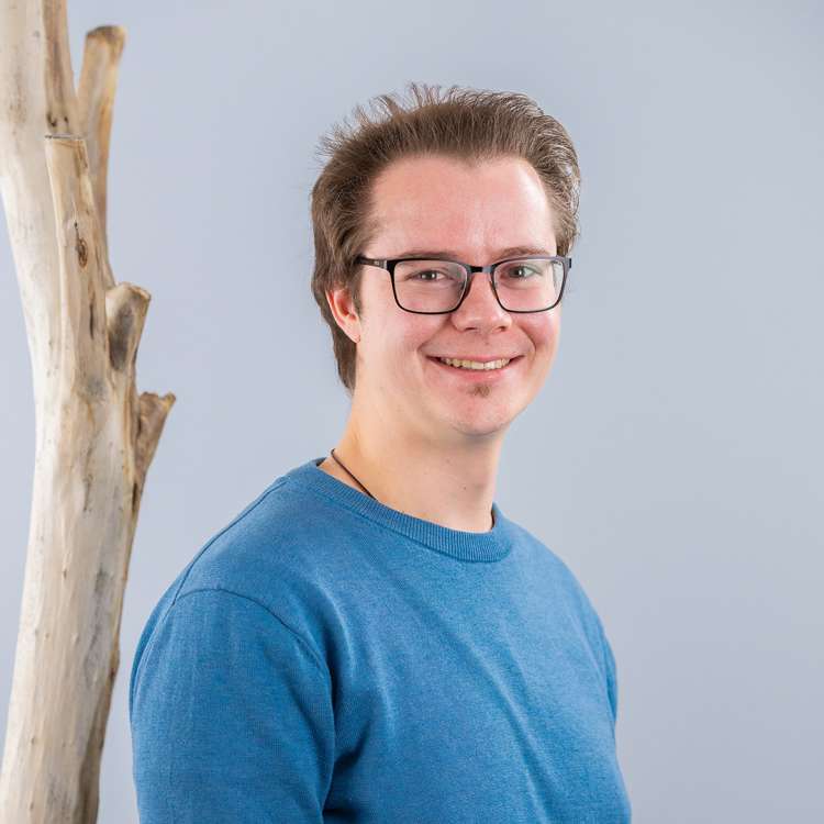 Gerold Abgottspon (gerold.abgottspon@raiffeisen.ch)