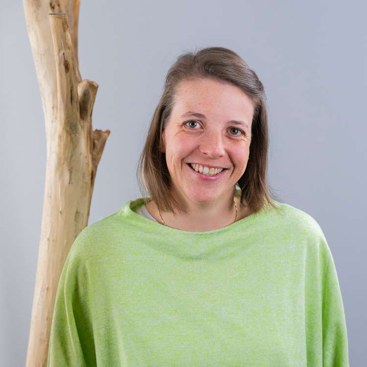 Julie Kohler (julie.kohler@raiffeisen.ch)