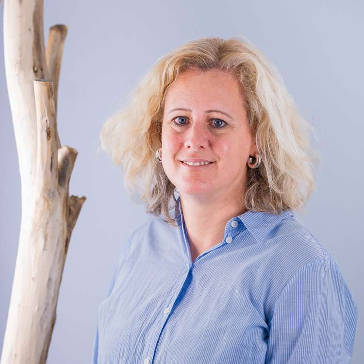 Manuela Summermatter (manuela.summermatter@raiffeisen.ch)
